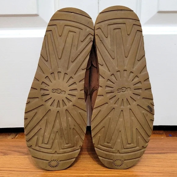 ❌❌❌SOLD❌❌❌UGG Neumel Men's Boots/ 9 - Picture 8 of 10